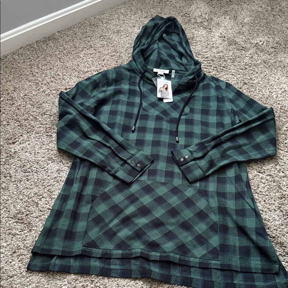Simply Noelle Green and Black Plaid Hoodie - Picture 3 of 3